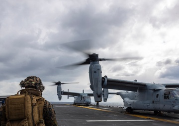 31st MEU Marines Rapid Response Operations Drill