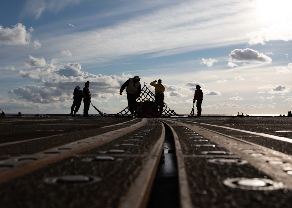 USS Leyte Gulf (CG 55) Daily Operations