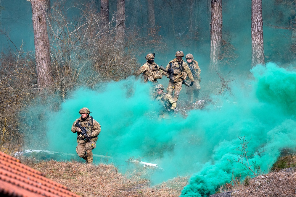 2d Cavalry Soldiers Assault a Town