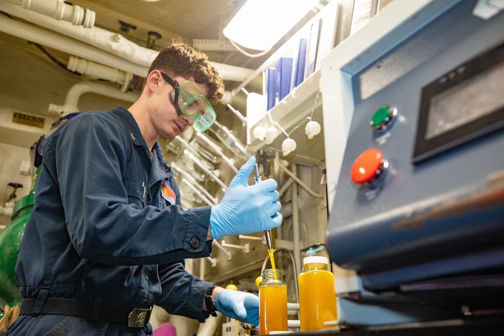 USS Benfold conducts underway operations