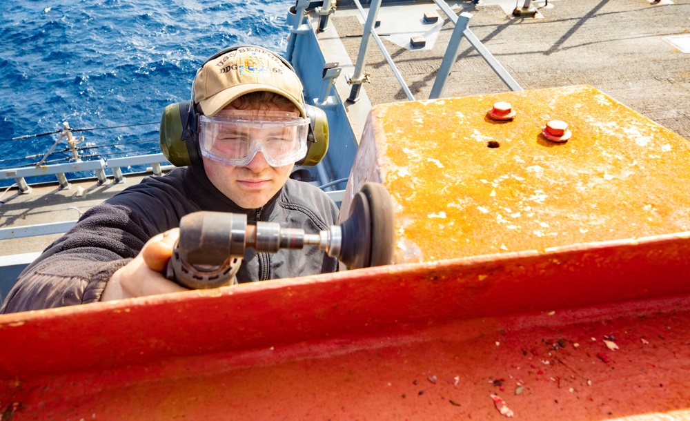 USS Benfold conducts underway operations