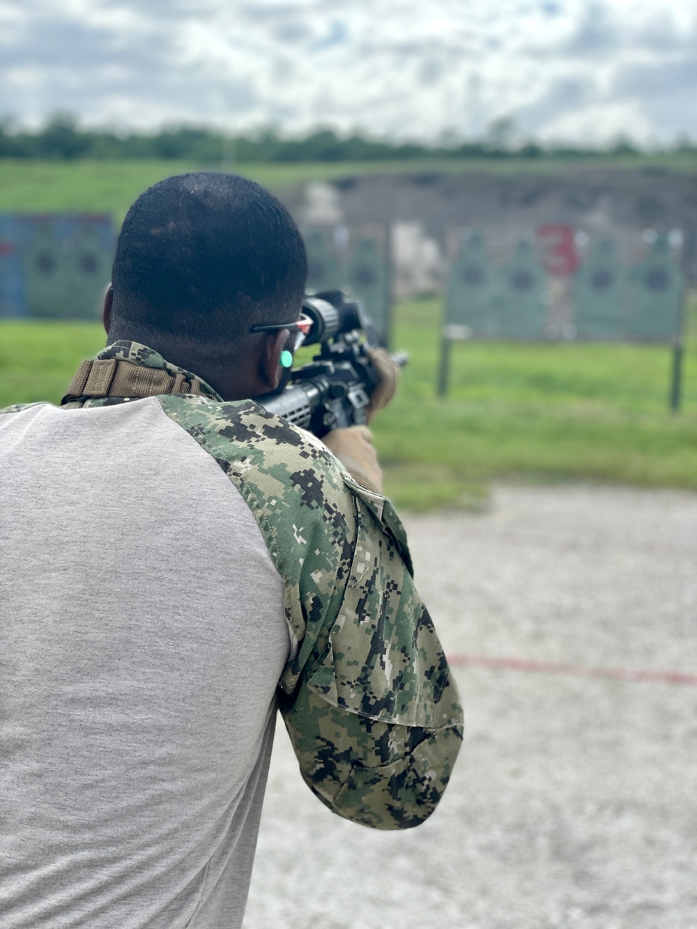 Maritime Expeditionary Security Group (MESG) 1 Detachment Guam’s Embarked Security Team (EST) conducts live fire training