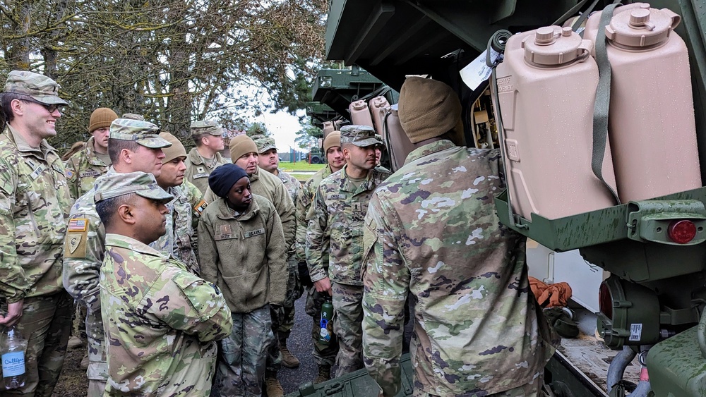 Deployed National Guardsmen train with active-duty aviation and air defense