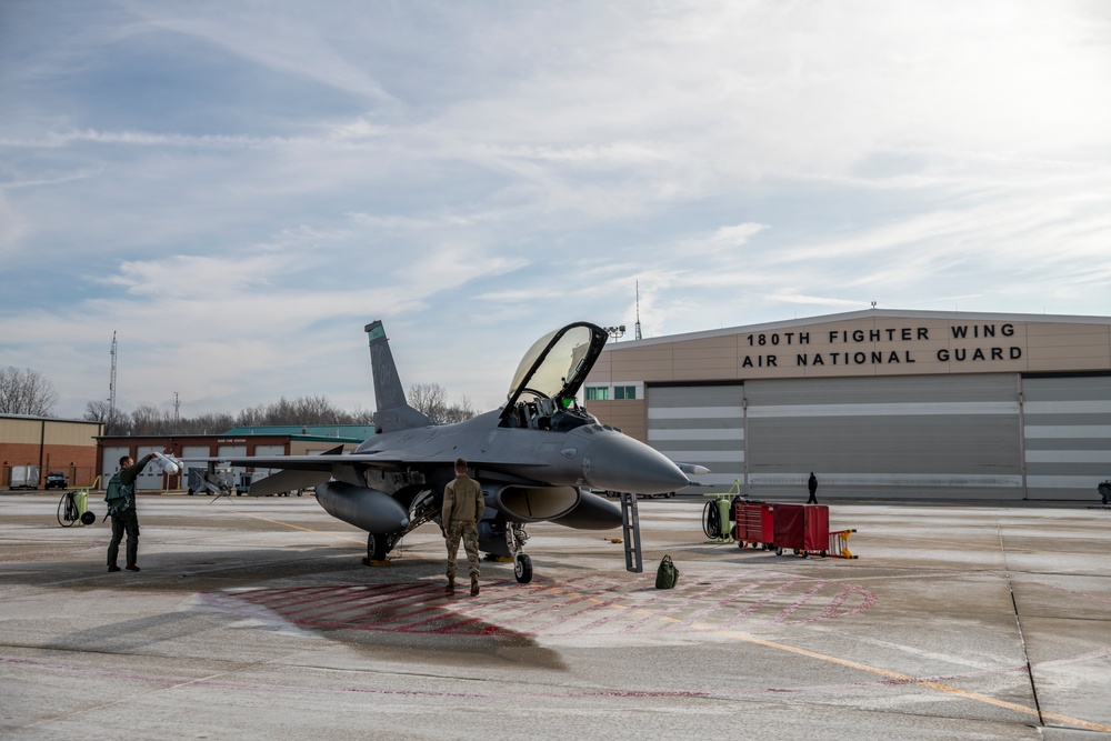 180FW Conducts Training Flights