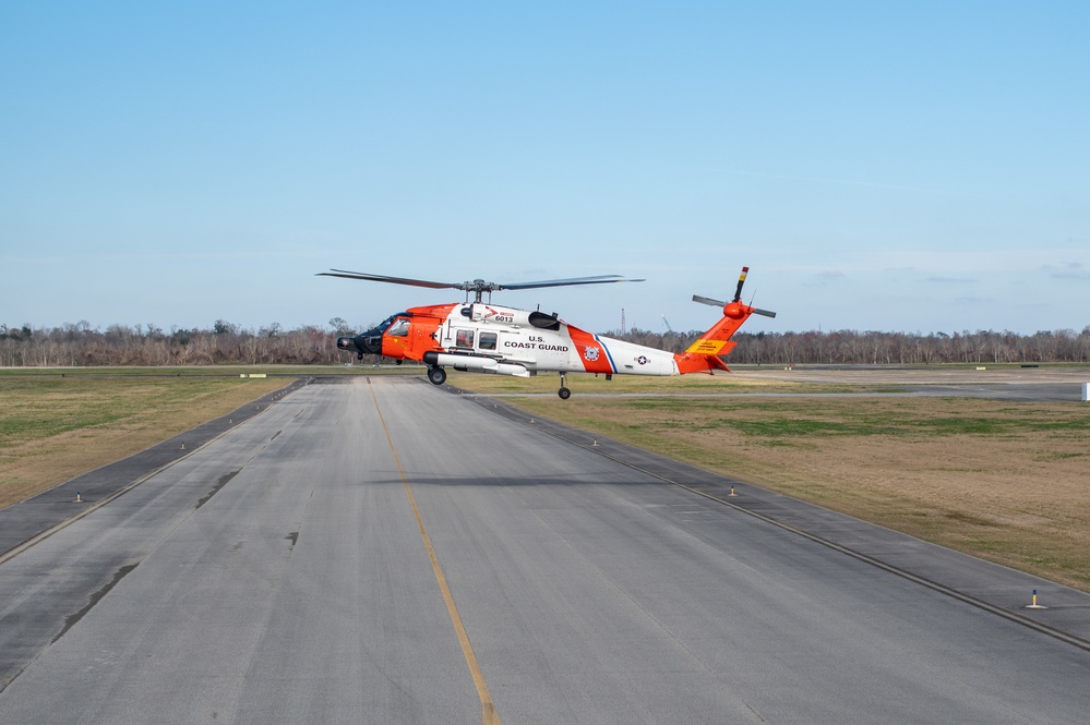 Coast Guard Air Station New Orleans conducts training