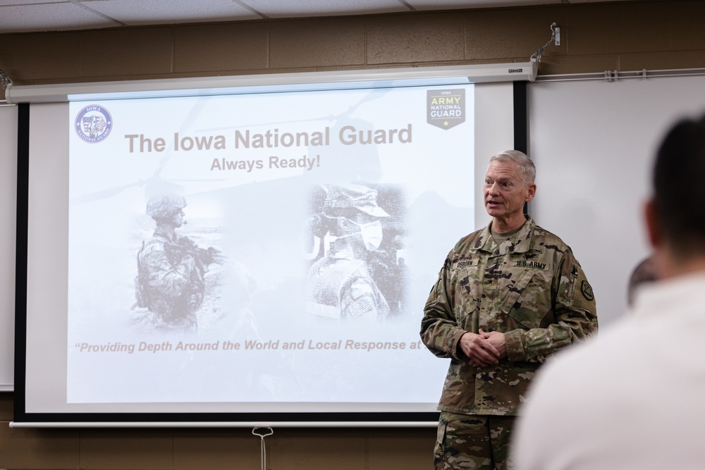 Iowa National Guard armory welcomes Knoxville community members