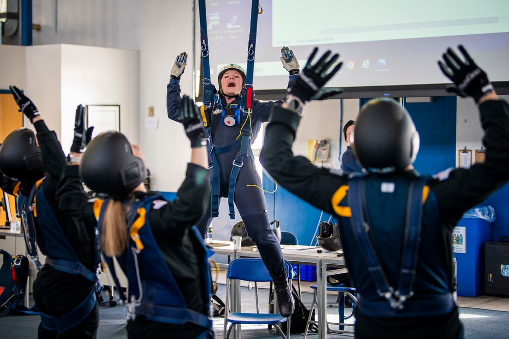 Polaris Dawn Space Crew Complete Academy Parachute Training