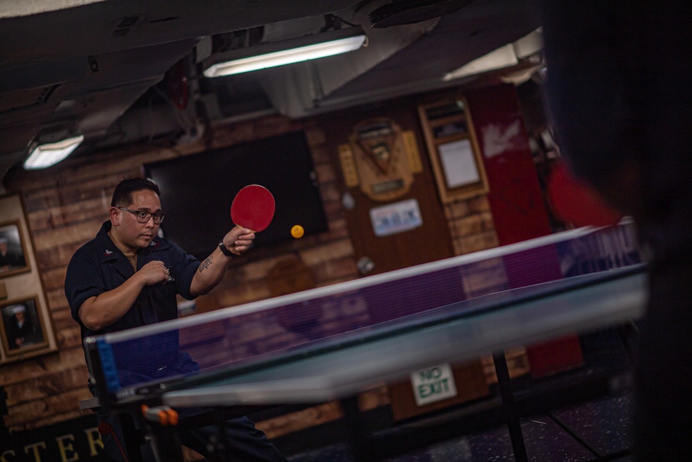 Sailor Plays Ping Pong