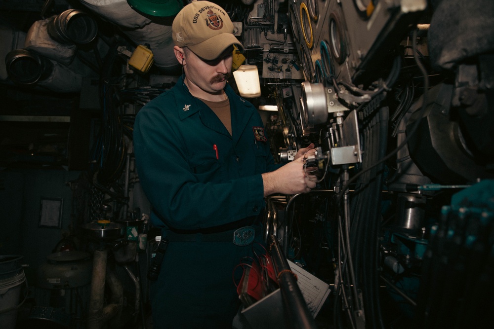 USS Devastator Maintenance