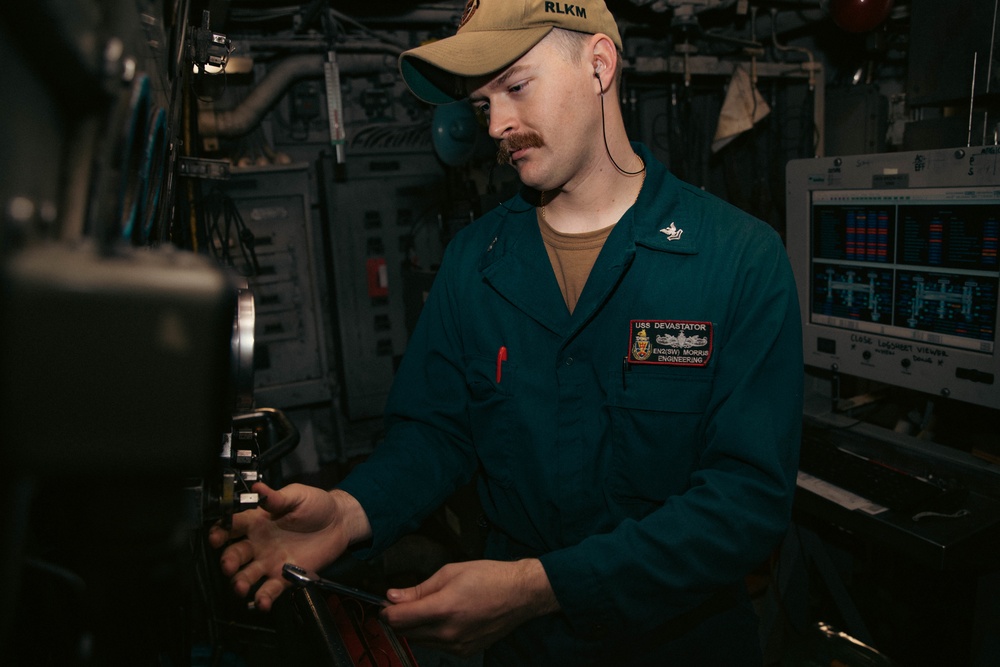 USS Devastator Maintenance