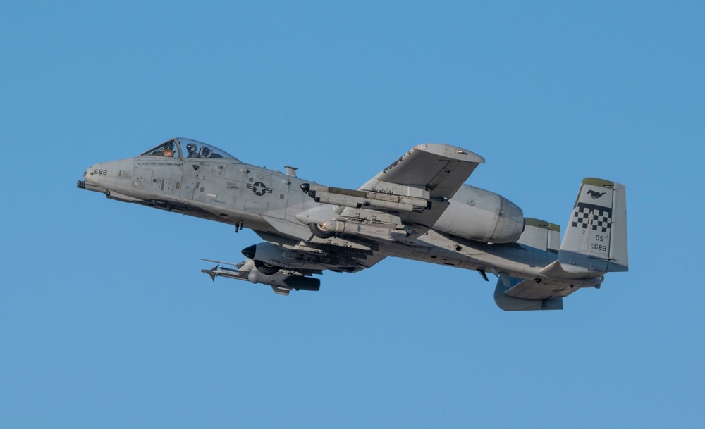 25th Fighter Squadron takes to the Skies