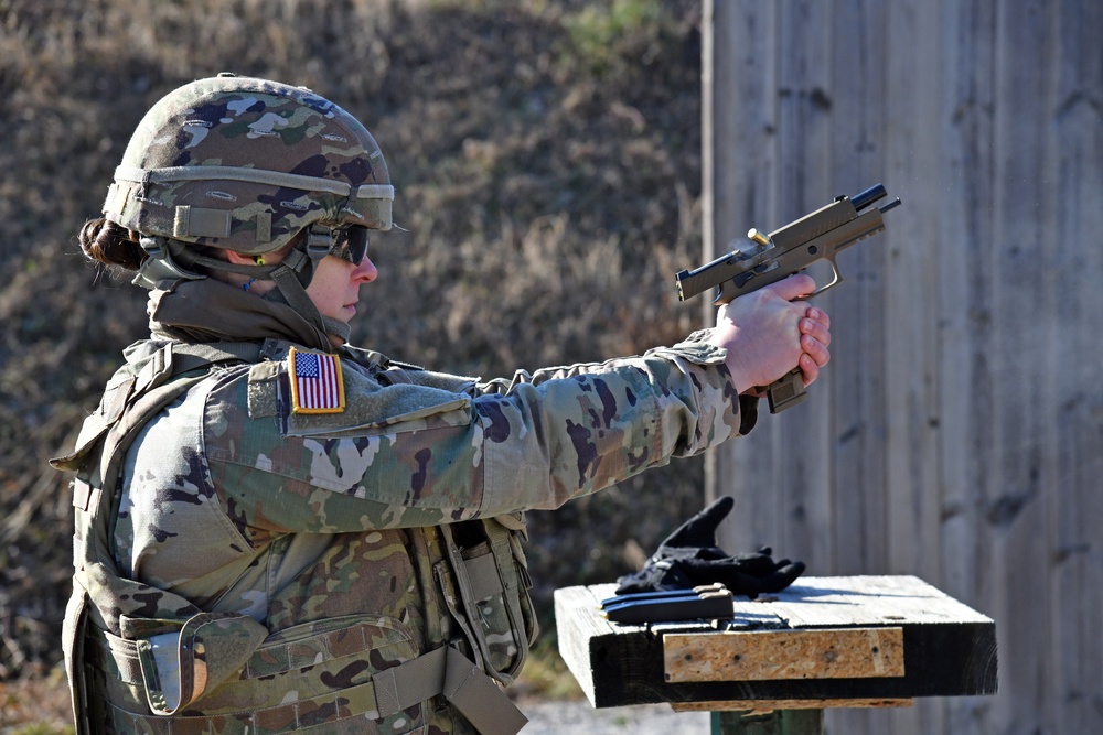 M17 pistol training