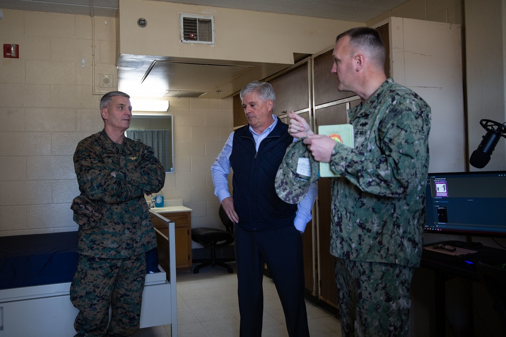 Deputy Commandant for Programs and Resources Visits MCB Camp Lejeune