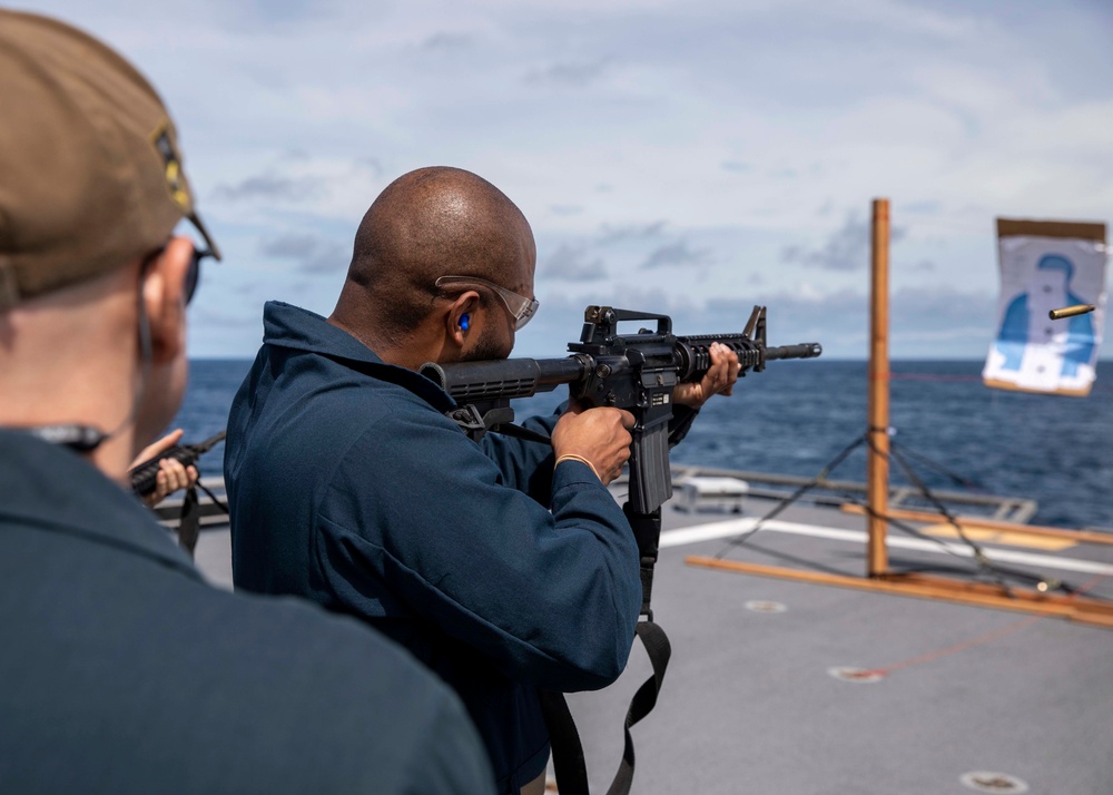 USS Charleston conducts live-fire exercise in the South China Sea