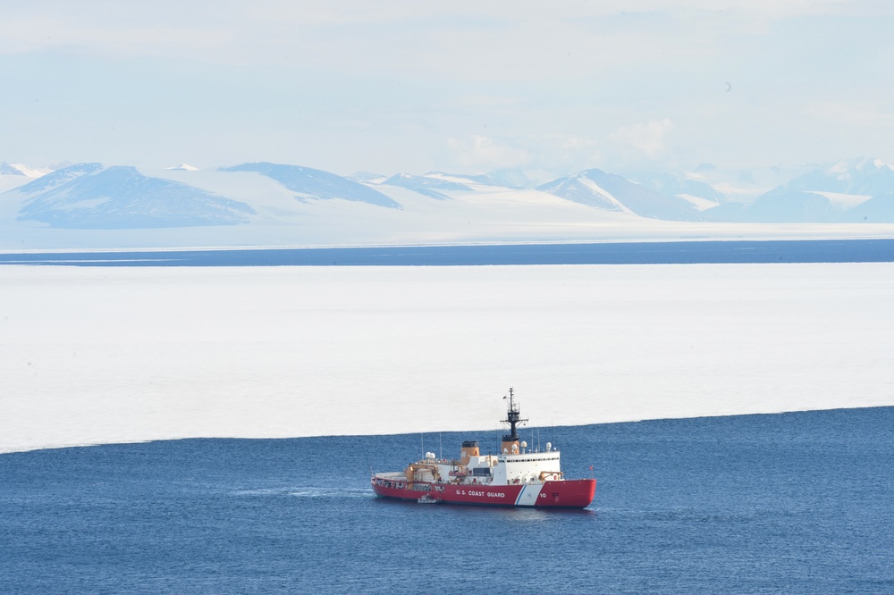 USCGC Polar Star (WAGB 10)