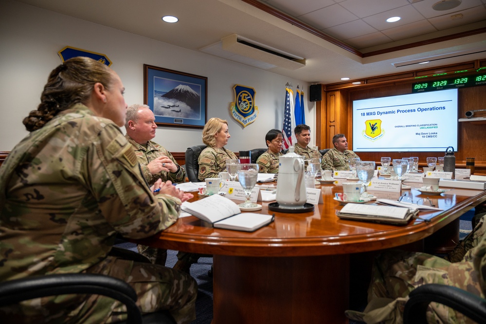 AF director of logistics visits Kadena