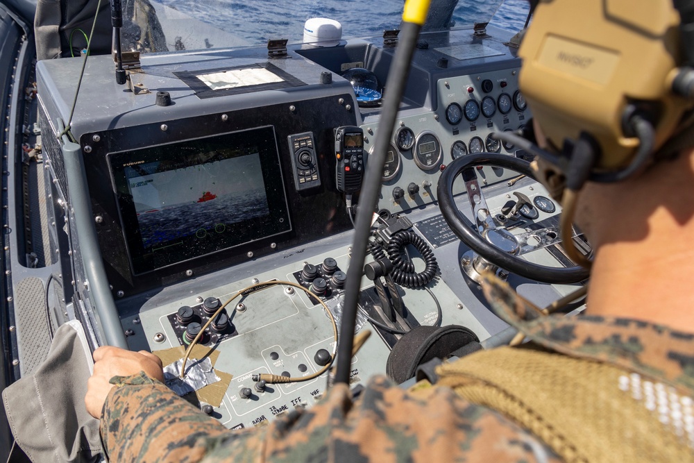 13th MEU Maritime Raid Platoon Forward Screen Exercise