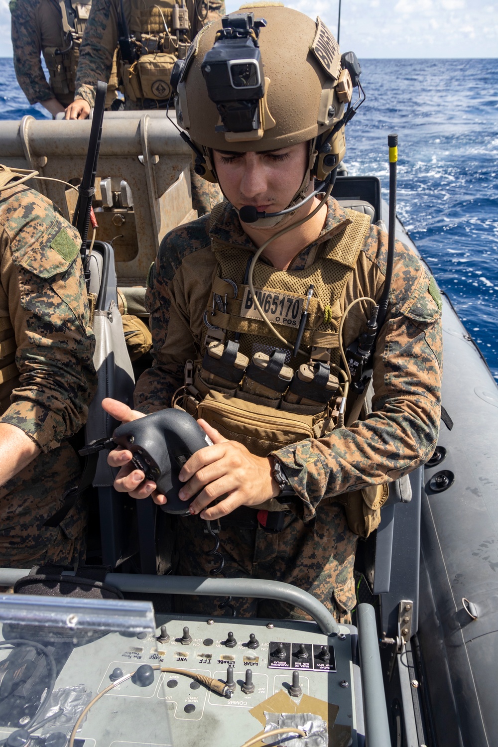 13th MEU Maritime Raid Platoon Forward Screen Exercise