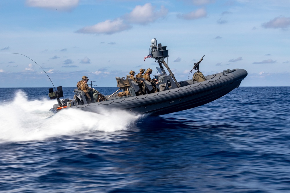 13th MEU Maritime Raid Platoon Forward Screen Exercise