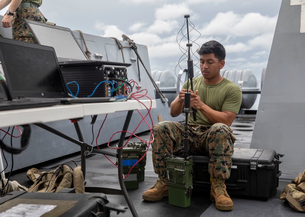 13th MEU USS Anchorage KYMETA Satellite Communications Set-up