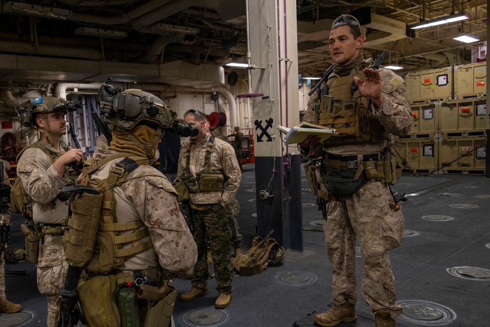 VBSS aboard the USS Miguel Keith