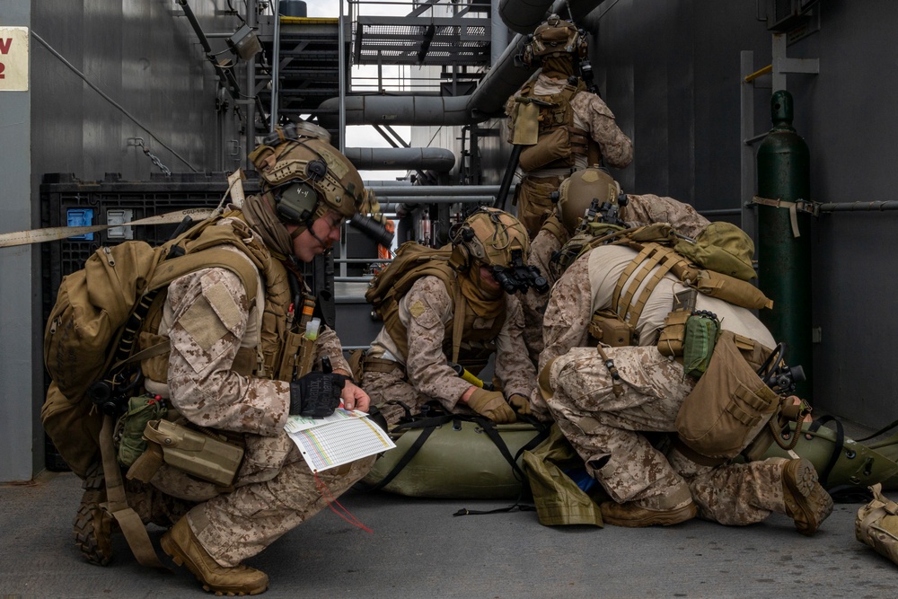 VBSS aboard the USS Miguel Keith