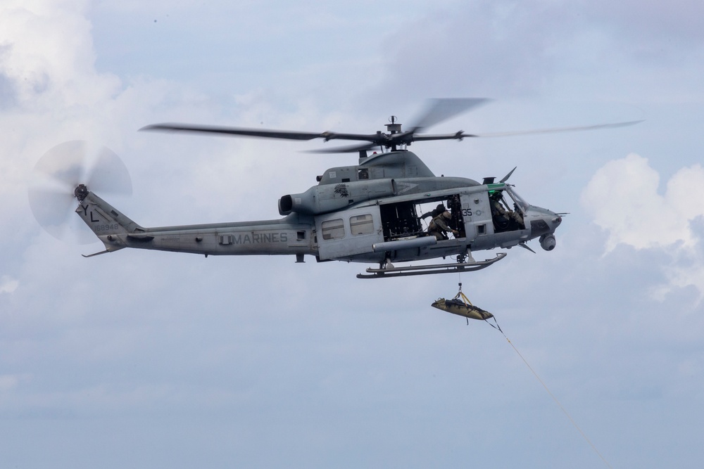 13th MEU Hoist Exercise