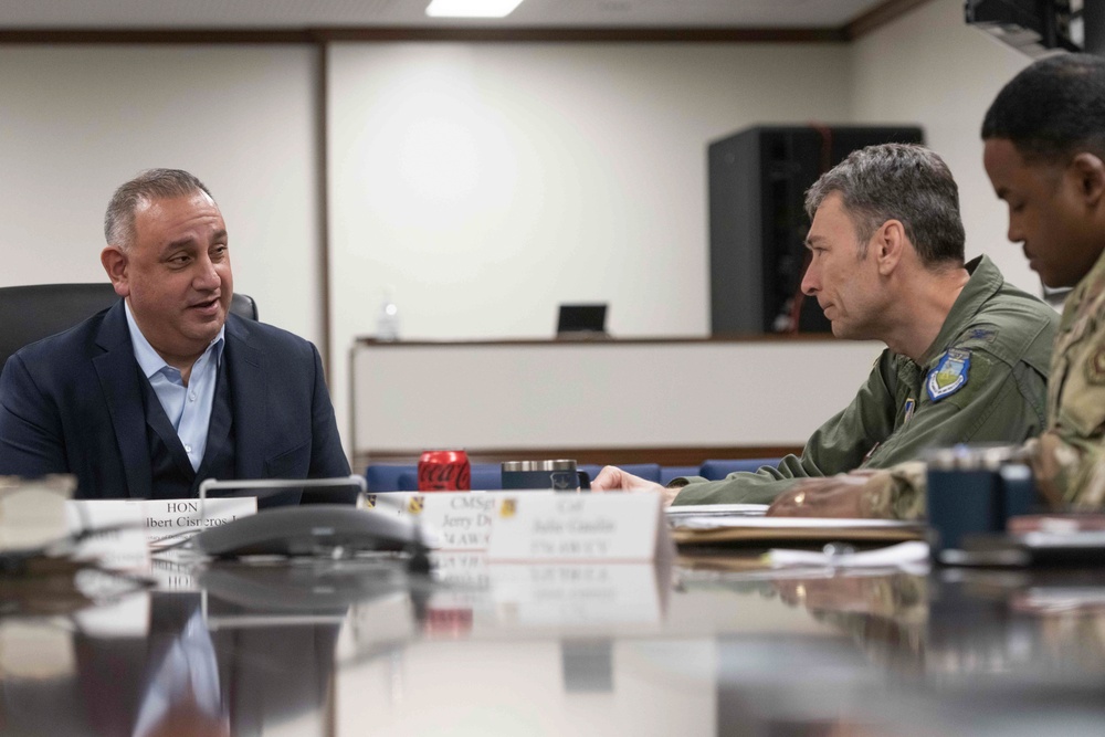 Under Secretary of Defense for Personnel and Readiness visits Yokota