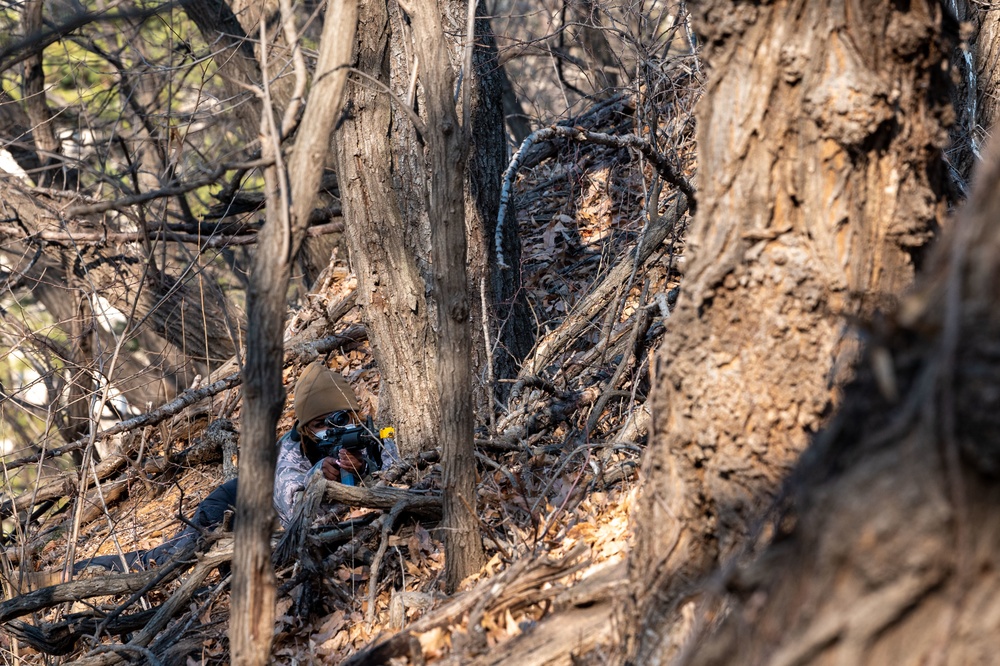 Defenders conduct civilian rescue in routine training