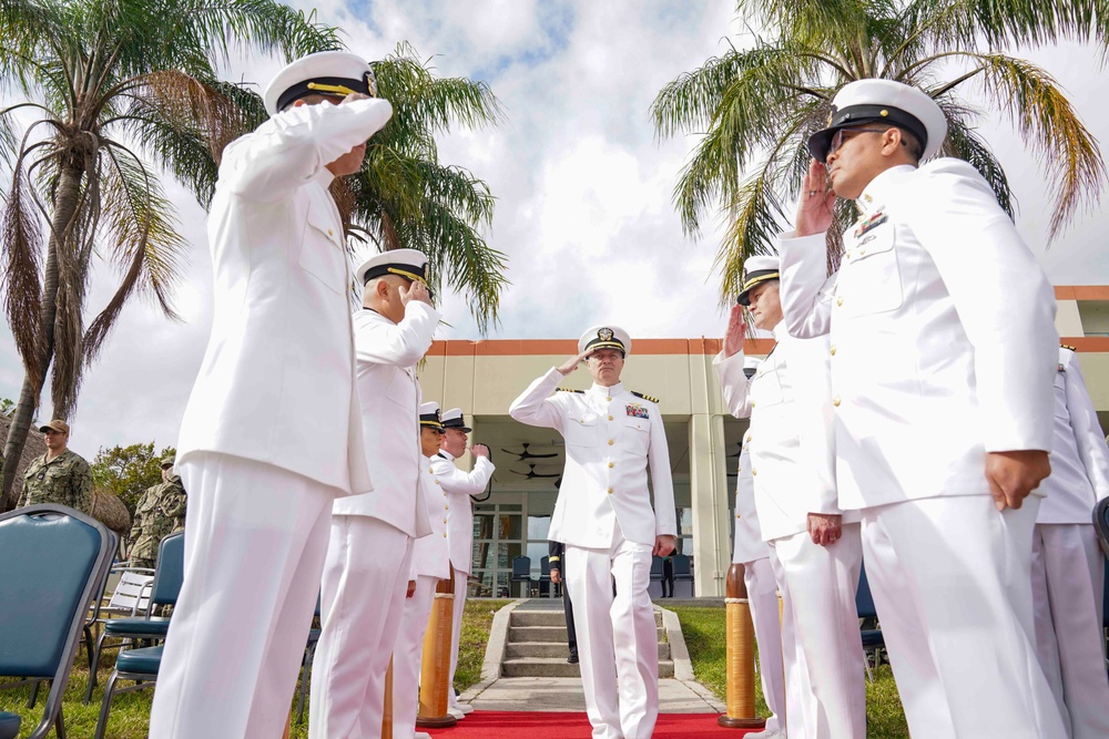 Navy Reserve U.S. Southern Command Headquarters conducts change of command