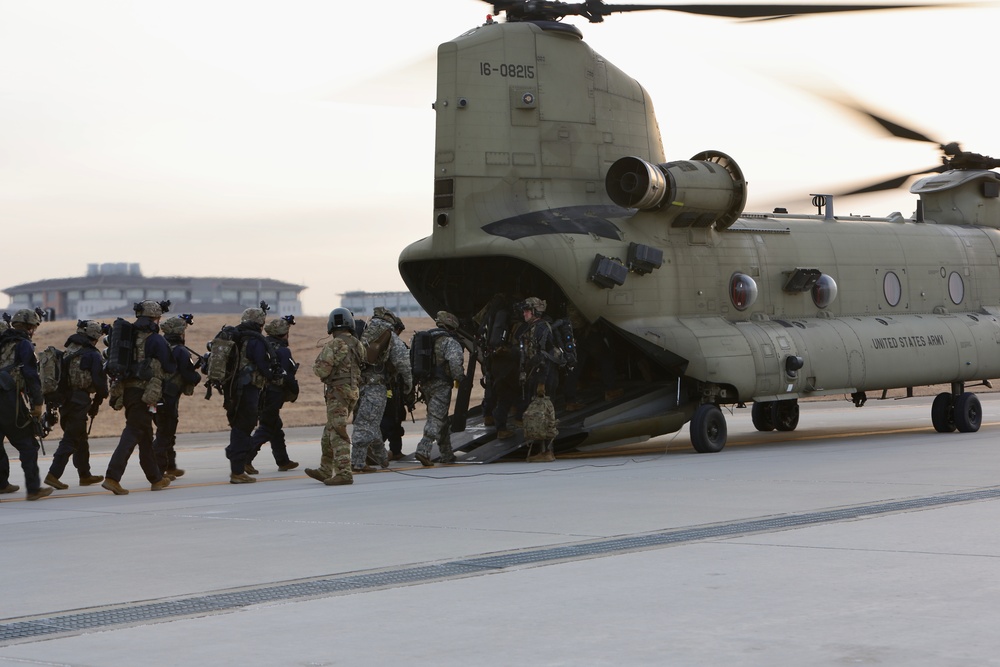 Air Assault with 2nd Stryker Brigade Combat Team, 2nd Infantry Division
