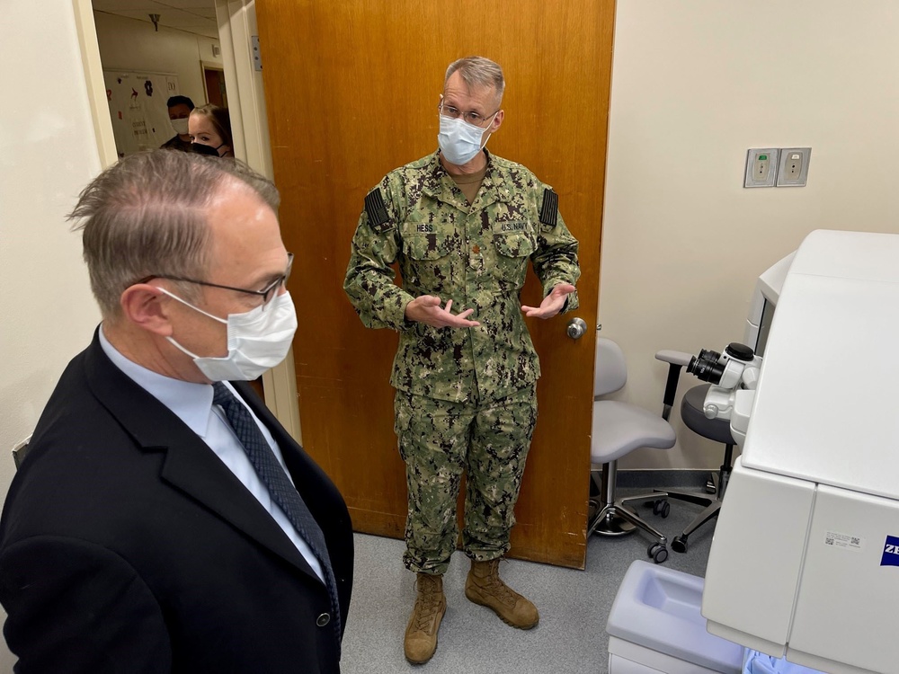 Defense Health Agency Visits Naval Hospital Jacksonville
