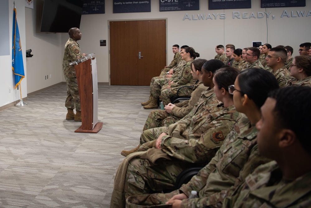 137th SOW hosts the ANG command chief