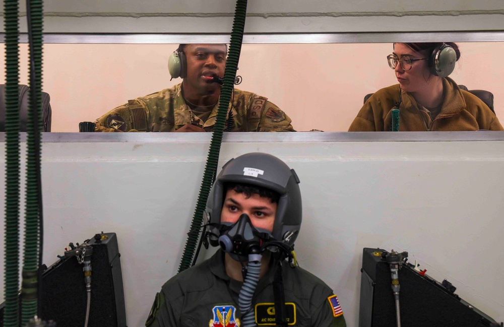 Beale AFB Altitude Chamber conducts Denitrogenation Training