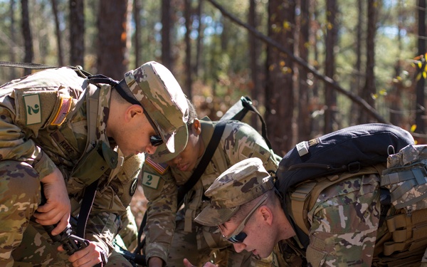 Soldiers Battle for 200th MP Command Best Squad Honor