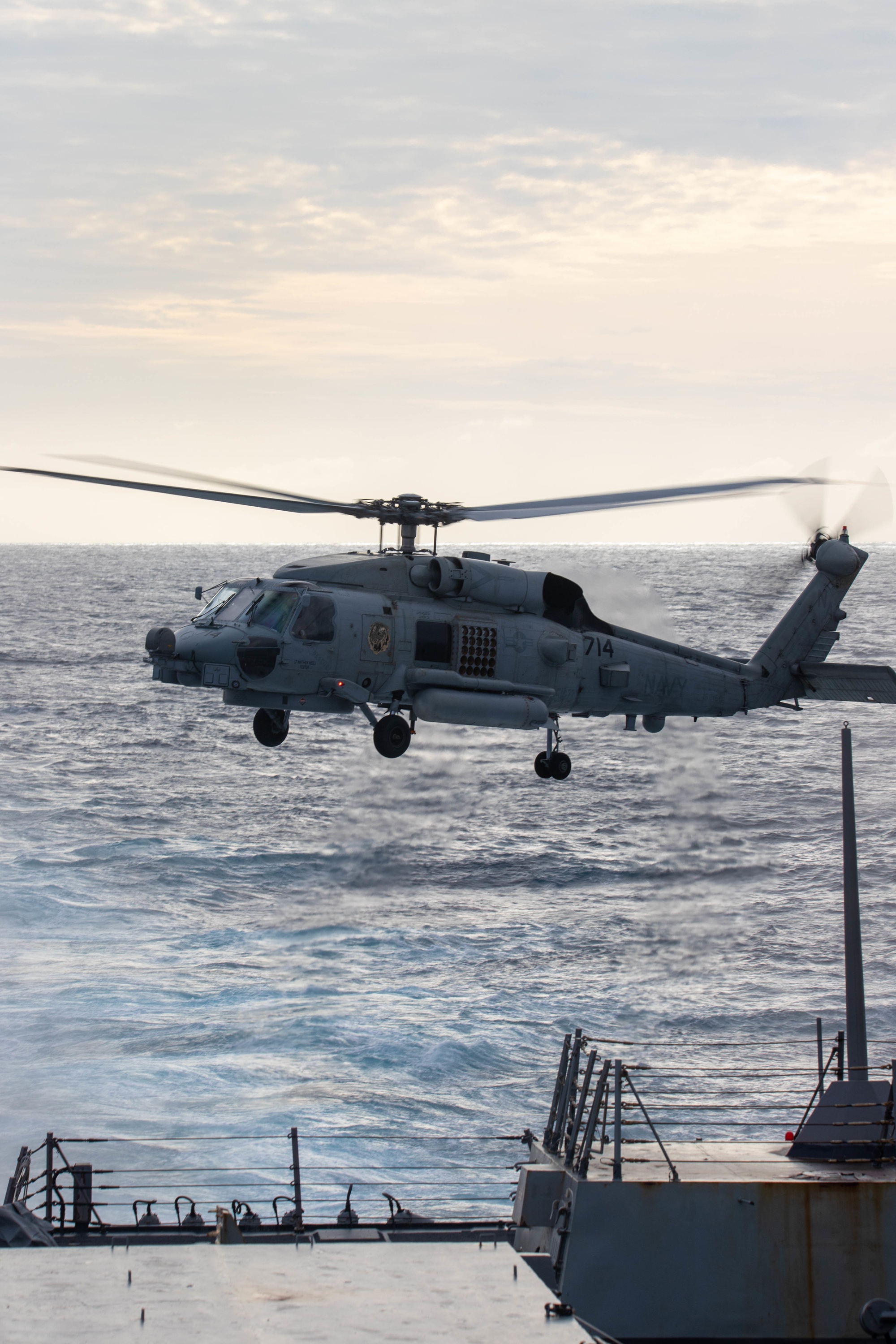 DVIDS - Images - MH-60S Seahawk Conducts Routine Operations [Image 5 of 5]