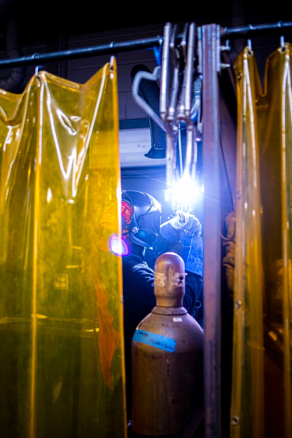 AFRICOM International Students Learn Welding Techniques in NAVSCIATTS Welding Class