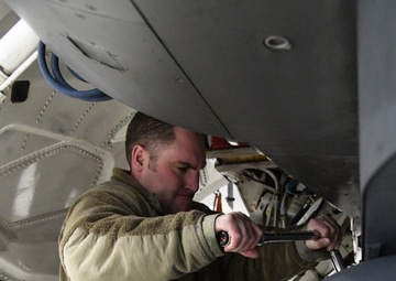 AN/ASQ-236 Modernizes Air National Guard and 148th Fighter Wing F-16 capabilities