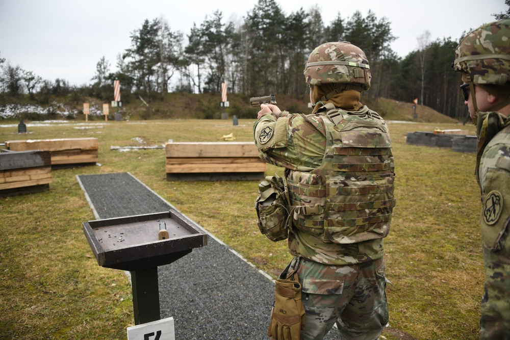 207th MIB (T) conduct weapons qualifications