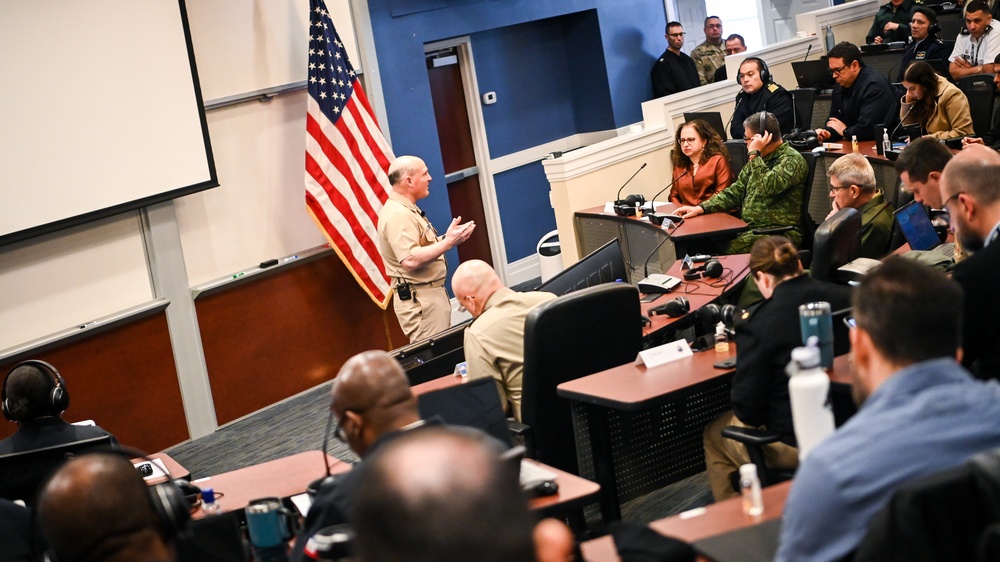 U.S. Chief of Navy Operations speaks to IADC Class 62 Students  