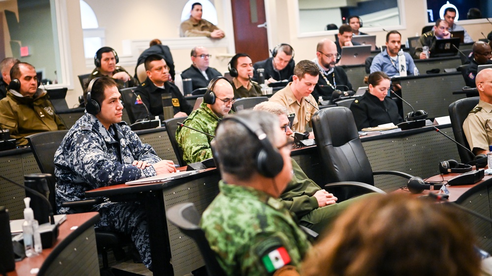 U.S. Chief of Navy Operations speaks to IADC Class 62 Students  