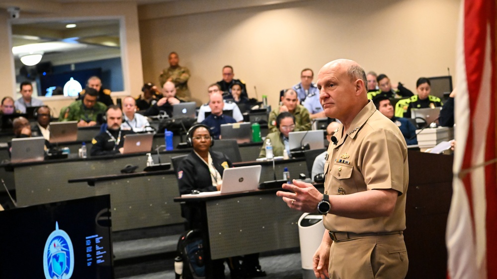 U.S. Chief of Navy Operations speaks to IADC Class 62 Students  