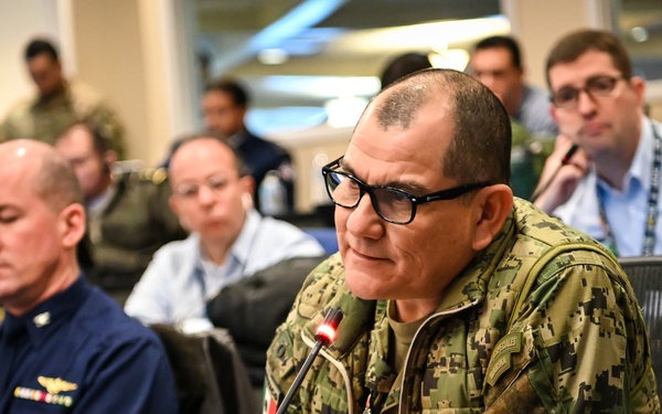 U.S. Chief of Navy Operations speaks to IADC Class 62 Students  