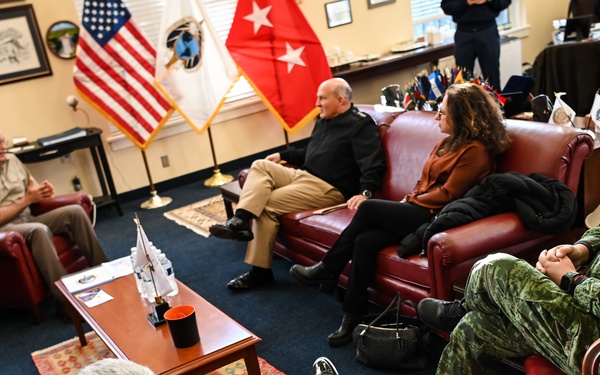 U.S. Chief of Navy Operations speaks to IADC Class 62 Students  