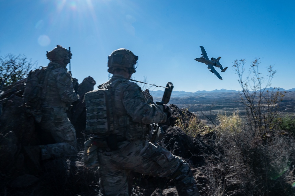 Special Tactics operators conduct training