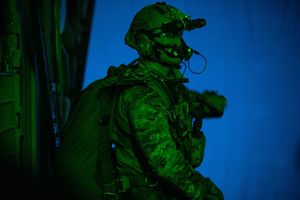 Special Tactics operators conduct training