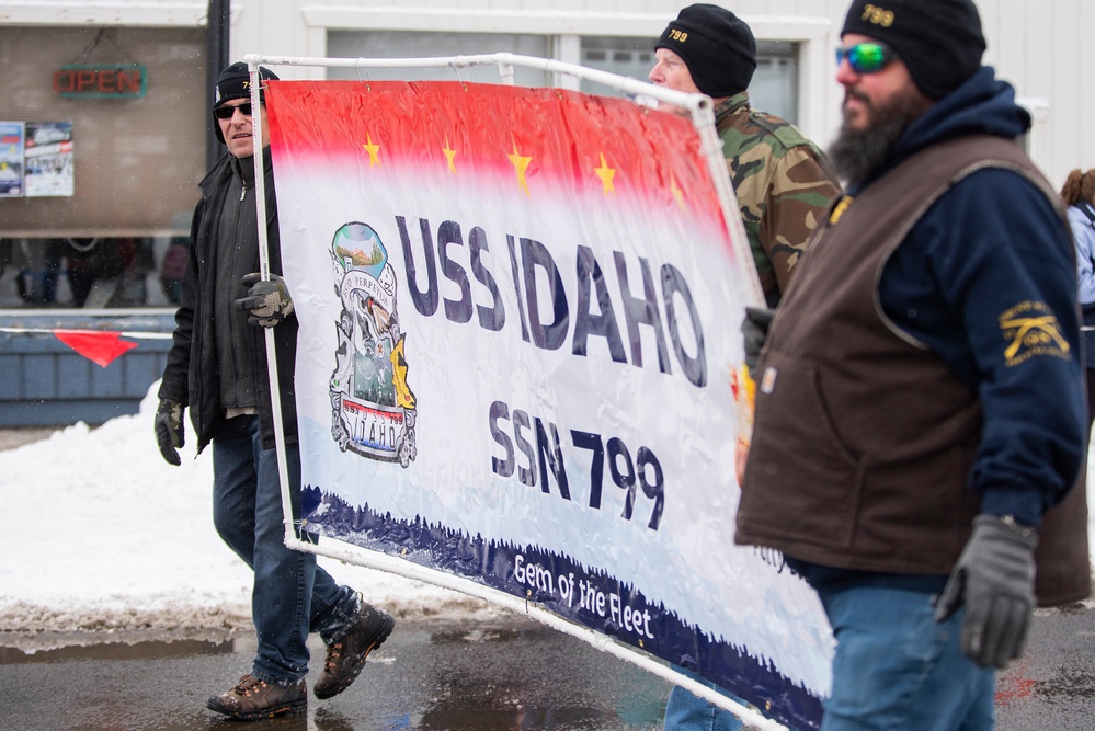 U.S. Navy Sailors assigned to the USS IDAHO submarine visit Idaho