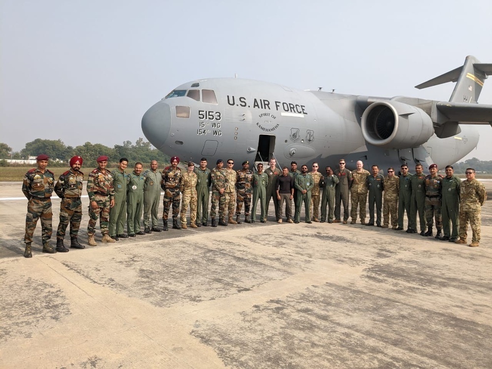 U.S., Indian Airmen train side by side to sharpen airlift skills