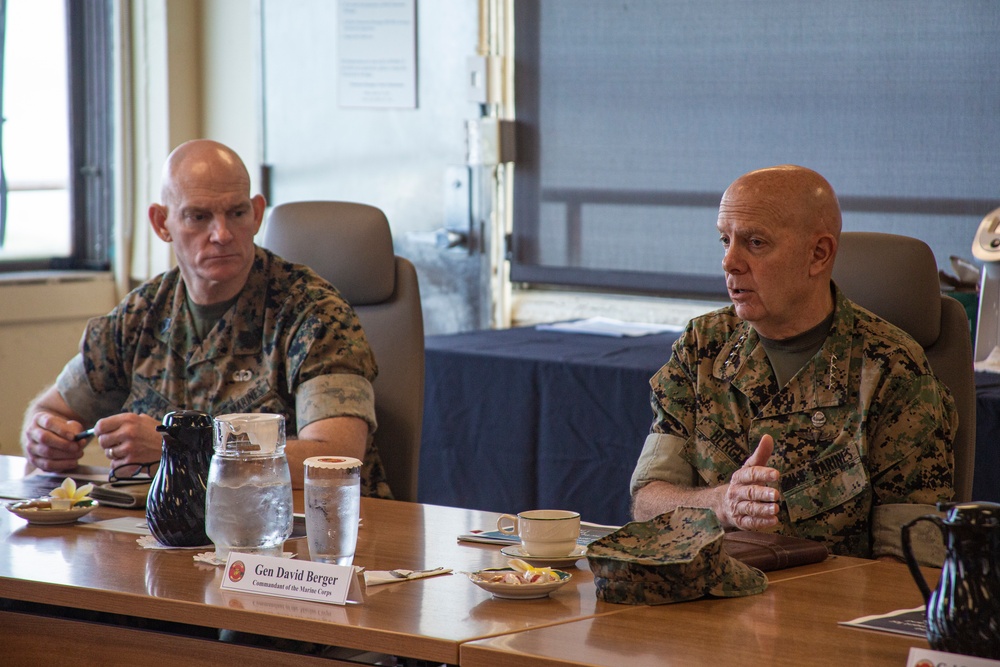 Dvids - Images - Gen. Berger And Sgt. Maj. Black Visit Mcbh [image 2 Of 4]