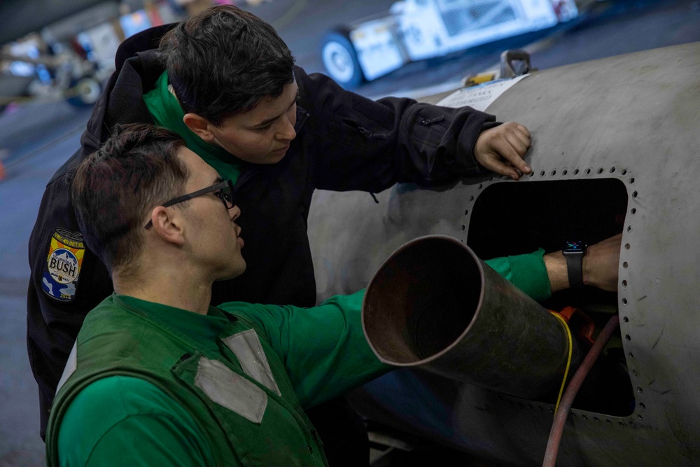 Daily Operations Aboard USS George H.W. Bush (CVN 77)